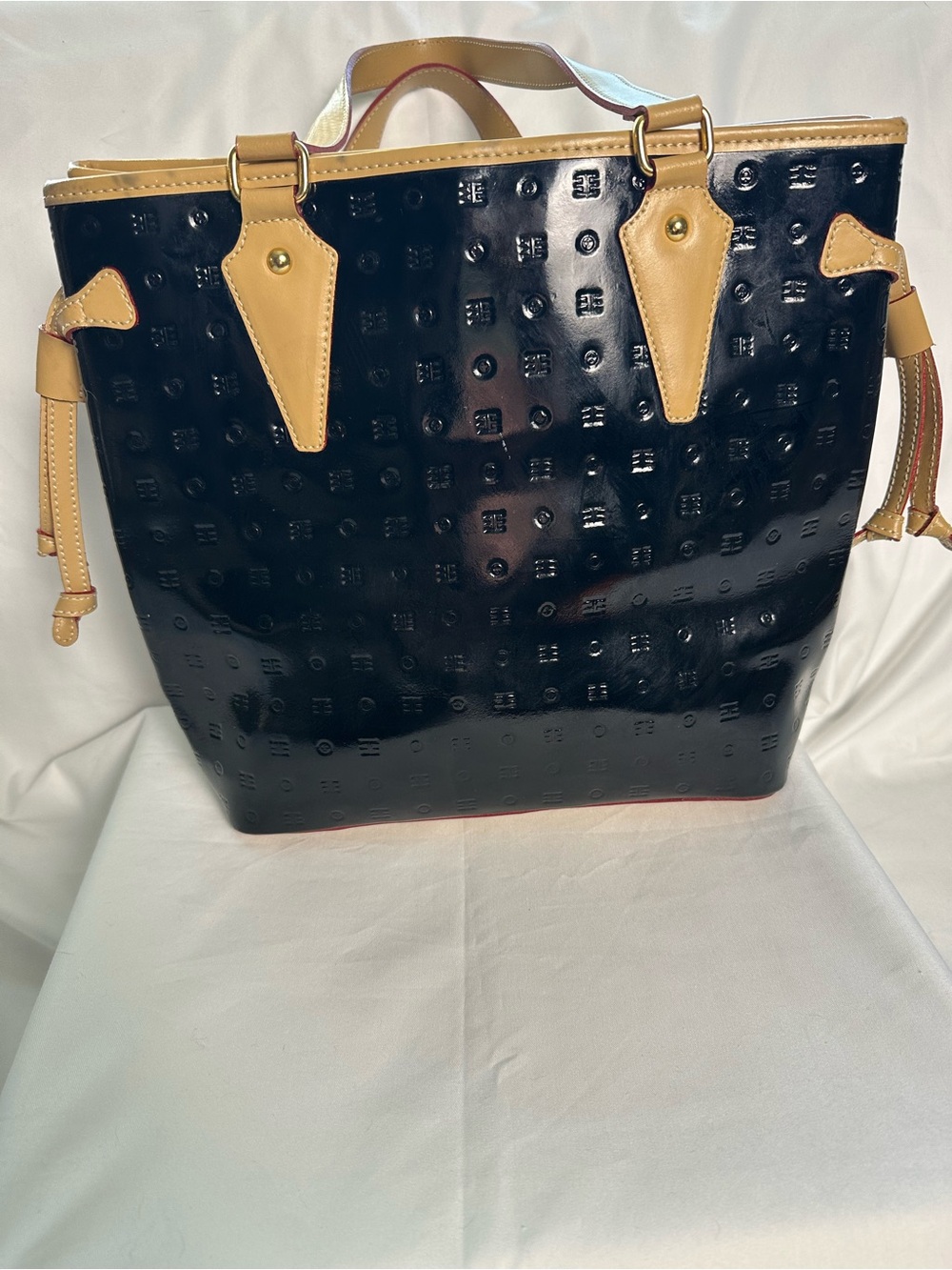 Arcadia Patent Leather Tote Bag Made In Italy